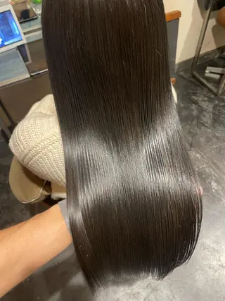 ロング カラー 泉 堅也のヘアスタイル