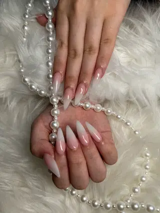 ネイル ꕤ︎︎牧野 麻衣ꕤ︎︎のネイルデザイン