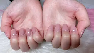 ネイル Amoureuse Satomiのネイルデザイン