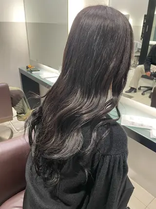 ロング カラー 目崎 丞のヘアスタイル