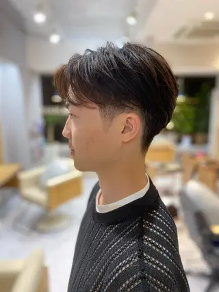ショート メンズ 齋藤 優のヘアスタイル