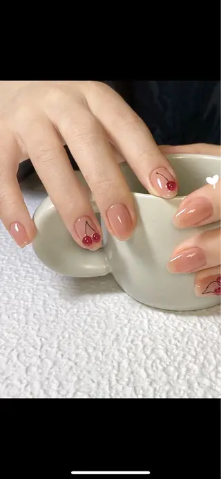 ネイル 💅E•U•B NAIL🌹所属・横浜市中区曙町 ネイルE·U·Bのネイルデザイン