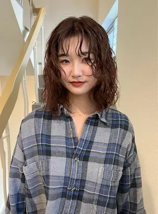 ミディアム パーマ SIKI yuuna レイヤーカット🪽のヘアスタイル