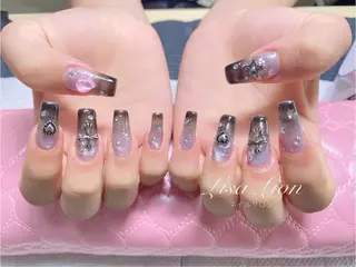 ネイル M. Tui Tuiのネイルデザイン