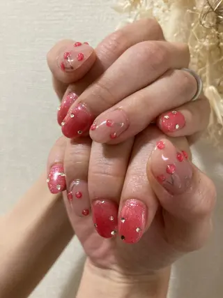 ネイル M`sプライベートサロン所属・Ｍ`s プライベートサロンのネイルデザイン