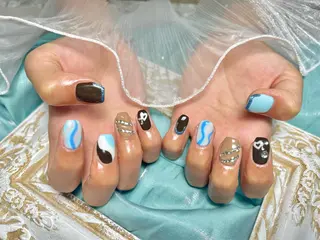 ネイル Una ☀️☀️のネイルデザイン