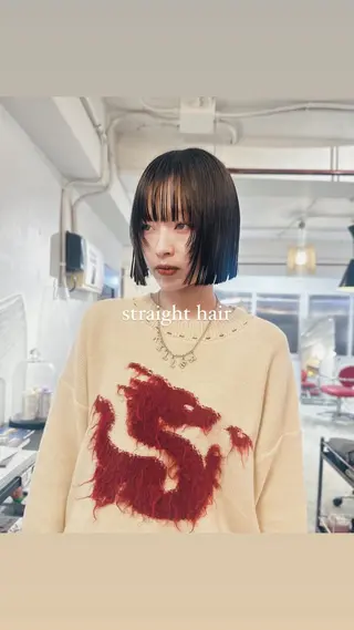 ショート カラー 楪 yuzuriha所属・Saaya/レイヤー /ブリーチ/ブロンドのヘアスタイル