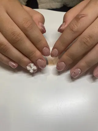 ネイル Allure 戸祭店　Kotoneのネイルデザイン