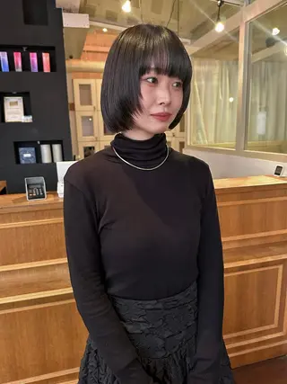 ミディアム MAKE'S omotesando所属・狐塚 未咲のヘアスタイル