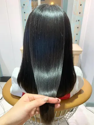 ロング 透明感カラー/カット 髪質改善/森栄範のヘアスタイル