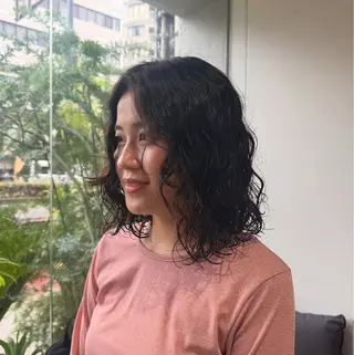 ミディアム TSUBAME HAIR所属・Yuzu .のヘアスタイル