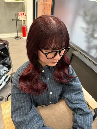 セミロング カラー 上田 紗也のヘアスタイル