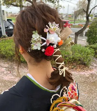 セミロング ヘアアレンジ KANA カナのマツエク・マツパデザイン
