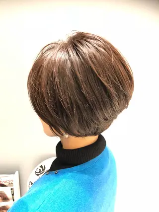 ショート カラー 🌈ぷる艶カラー🌈 髪質改善👑柳沼尚貴のヘアスタイル