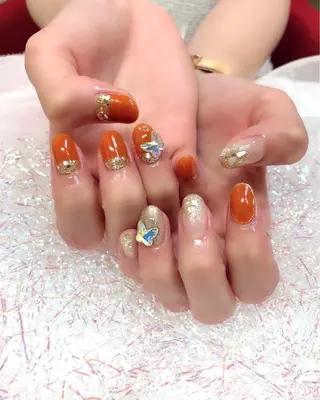 ネイル 梅津 郁美のネイルデザイン