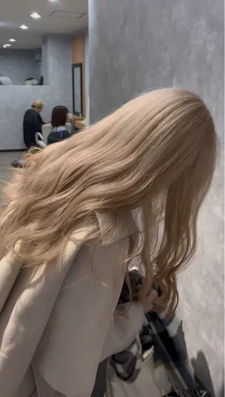 ロング 🌐NATSUMI 🌐【寒色カラー】のヘアスタイル