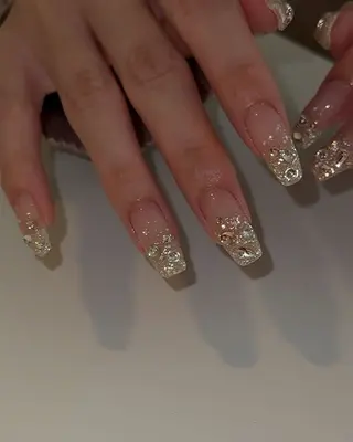 ネイル EMI ANA.CHUOのネイルデザイン