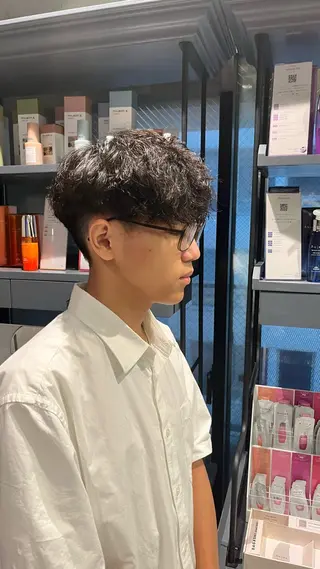 パーマ メンズ モデルカット募集中！ 飯野友喜のヘアスタイル