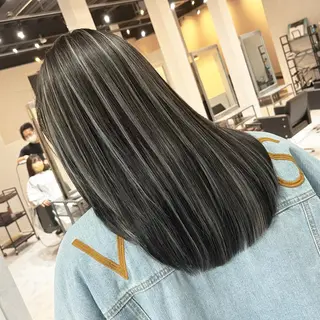 セミロング NEO Beauty Salon所属・𝐍𝐄𝐎 𝐉𝐔𝐑𝐈のネイルデザイン