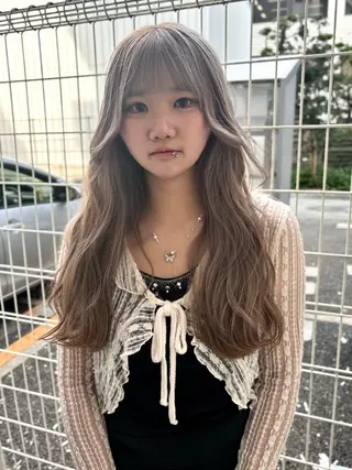 ロング カラー lani hair salon所属・SHOTO ハイトー ン/デザインカラーのヘアスタイル