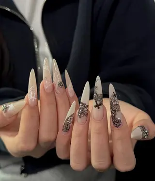 ネイル カスミ 💛吉祥寺のネイルデザイン