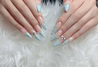 ネイル Lenie Nail Okuboのネイルデザイン