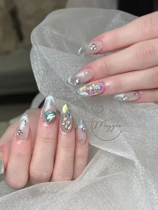 ネイル Maggie Nail🦩のネイルデザイン