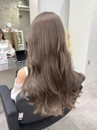 ロング カラー 🎀盛れる顔周り×レ イヤー×透明感/米田のヘアスタイル