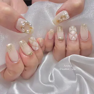 ネイル Arowa 伊田のネイルデザイン