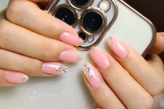 ネイル Lulu nail salon 南堀江店所属・西村 あやかのネイルデザイン