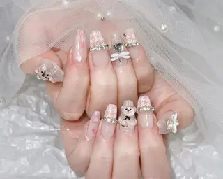 ネイル RINA 🤍のネイルデザイン