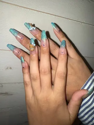 ネイル GO TODAY SHAiRE SALON渋谷Amiu店所属・Risa 🌺のネイルデザイン
