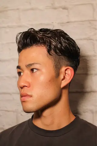 ショート パーマ メンズ 銀座マツナガ新宿野村ビル店所属・女性理容師 佐藤優菜のヘアスタイル