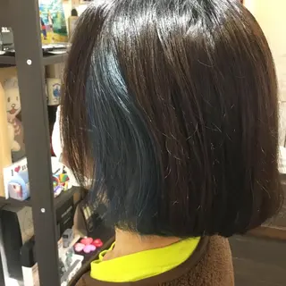 ショート カラー embrace エンブレイスのヘアスタイル