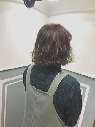 ショート カラー ヤマナカ エリカのヘアスタイル