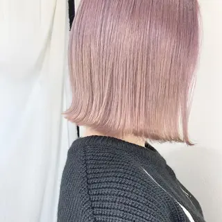 ショート カラー ito. ブリーチ/髪質改善のヘアスタイル