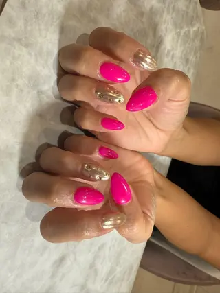 ネイル F Aishaのネイルデザイン