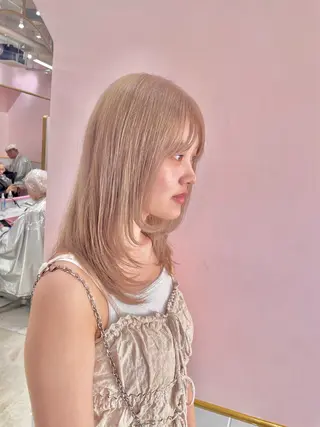 セミロング カラー eN° by youres hair 銀座店所属・レイヤー髪質改善🌱 銀座艶カラー🌱森田のヘアスタイル