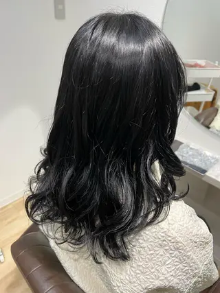 ロング カラー ブリーチカラー🦖 岡部木乃夏のヘアスタイル