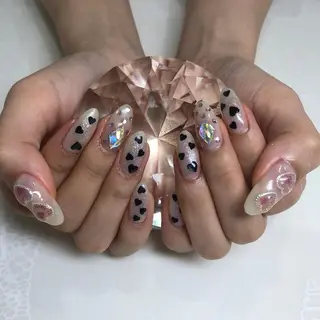 ネイル 椿森 美瑠紅の眉毛・アイブロウイメージ