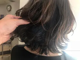 ミディアム カラー パーマ ヘアアレンジ スズキ シオリのヘアスタイル