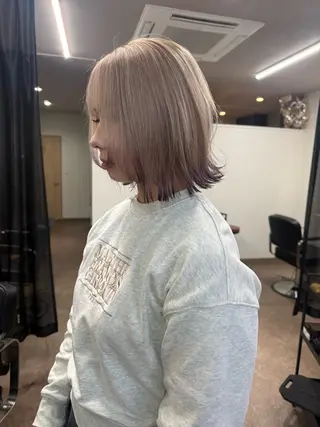 ミディアム Licol所属・12月期間限定 クーポンありリコルのヘアスタイル