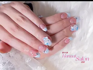 ミディアム Hanaai Salon新大久保店のネイルデザイン