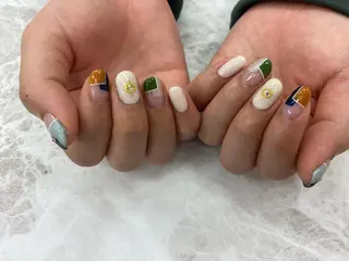 ネイル Bianca 立川店 小川のネイルデザイン