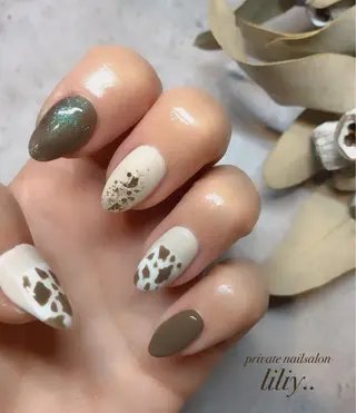 ネイル TERAI ERINAの眉毛・アイブロウイメージ