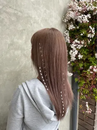 ロング カラー 石川 舞のヘアスタイル