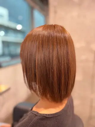 カラー ハイトーンカラー 🦄レイヤーカットのヘアスタイル