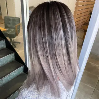 セミロング カラー asumi/栄/ハイ トーン/ブリーチ/のヘアスタイル