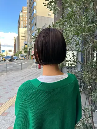 ショート 高槻裕二 ショートボブ縮毛矯正のヘアスタイル