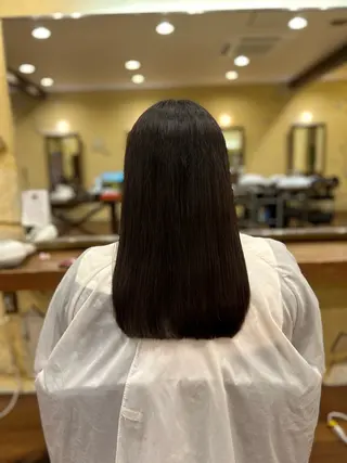 ミディアム Oggi所属・悠莉/ショート/ ボブ/レイヤーのヘアスタイル